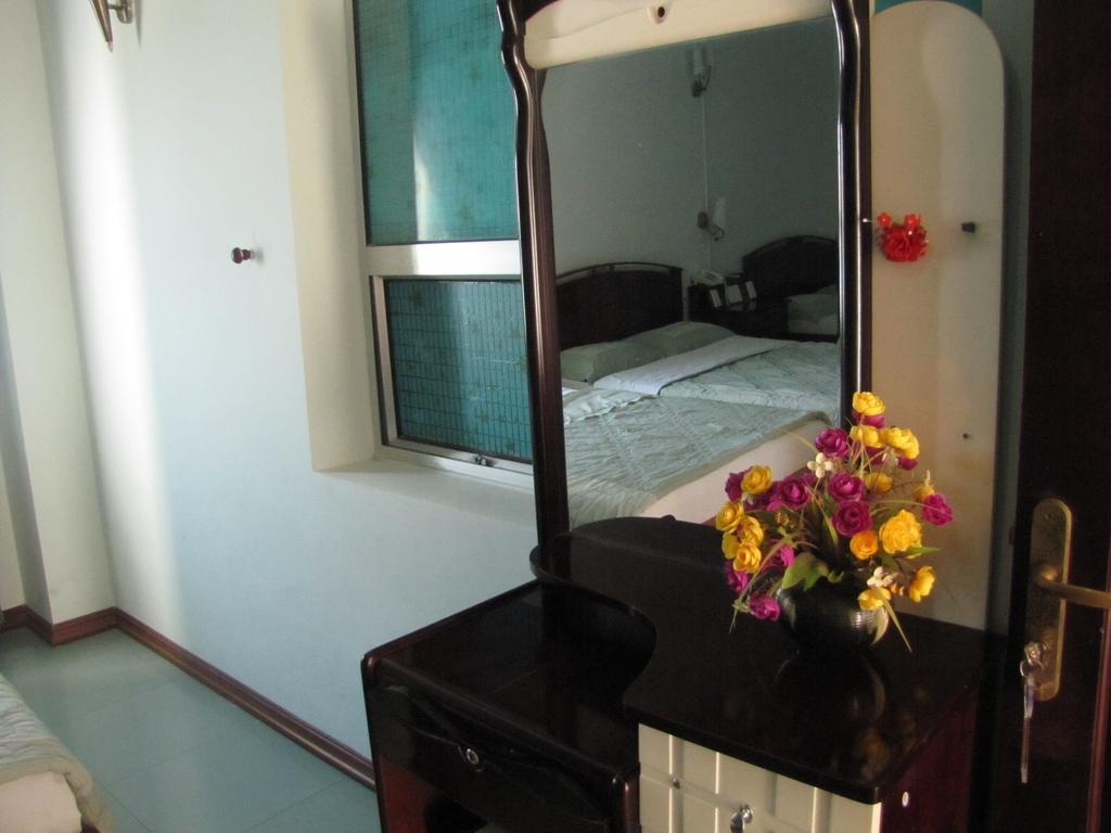 Golden Gate 1 Hotel Da Nang Esterno foto